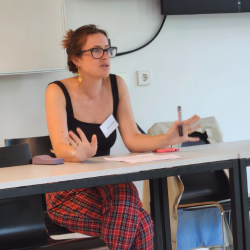 Headshot of Chloe Belgium